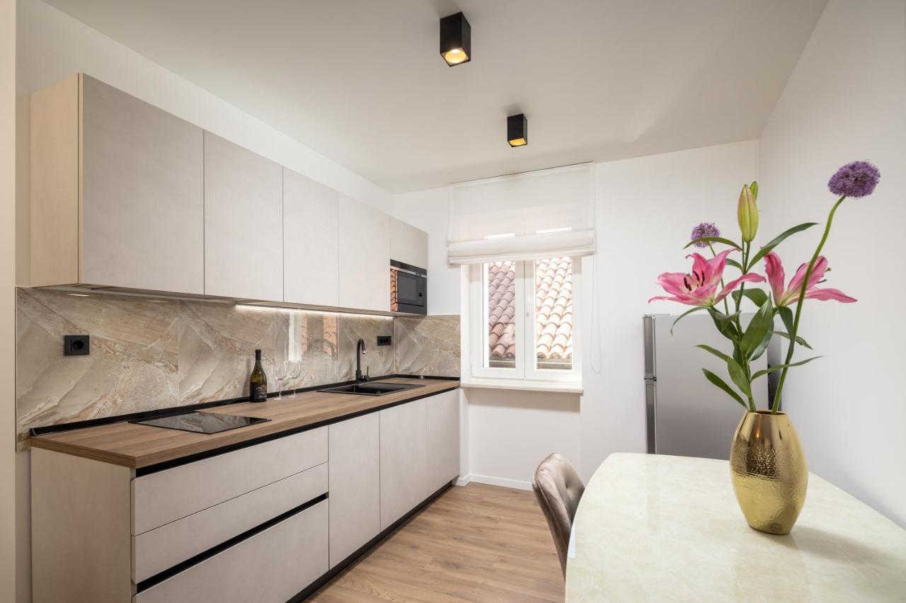 Luxury Accomodation Duje スプリト エクステリア 写真